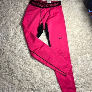 NIKE PRO COMBAT LEGGINGS